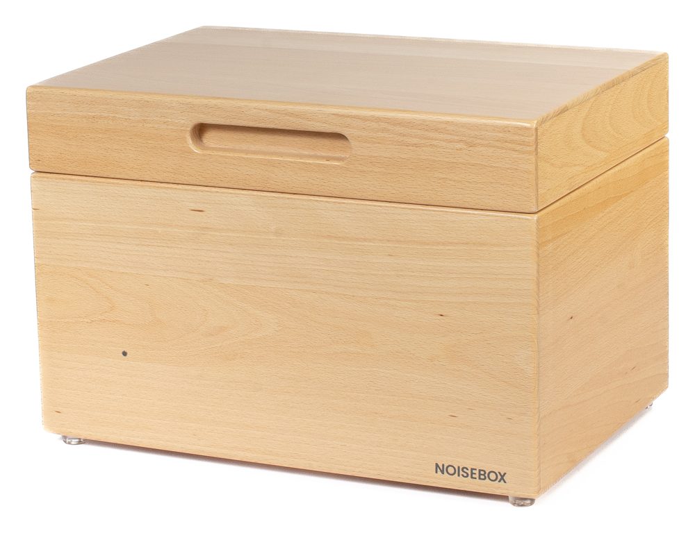NoiseBox S1 in Buche, geschlossen